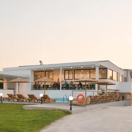 Evita Mare Отель 4*