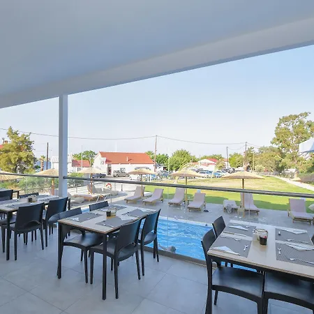 Evita Mare 4*